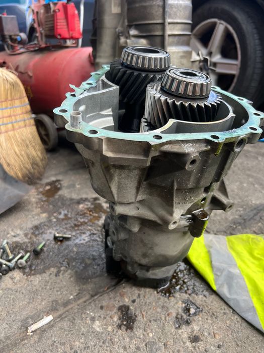 Скоростна кутия и раздатка за VW Phaeton 3.0 4motion