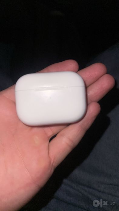 Air pods pro 2, кейс лайтинг