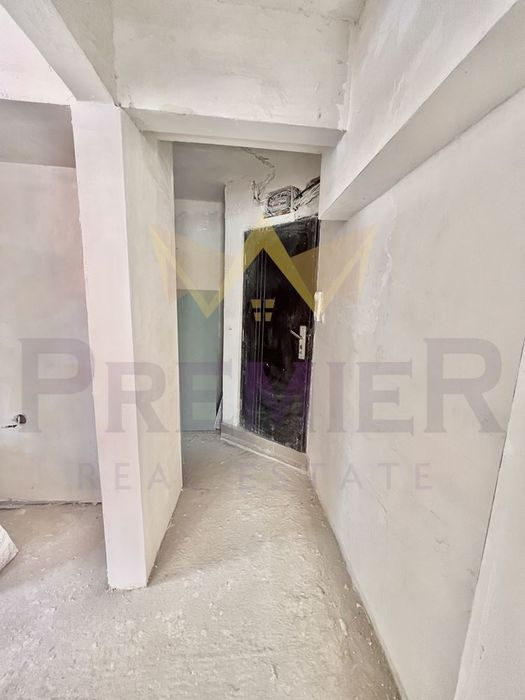 Продава се Двустаен апартамент в Варна, Цветен квартал - 46 кв.м за 1337 €/кв.м - Снимка #4