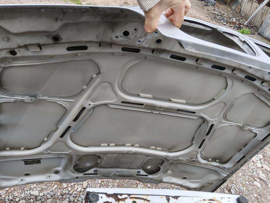 Капот бмв е39 оригинал