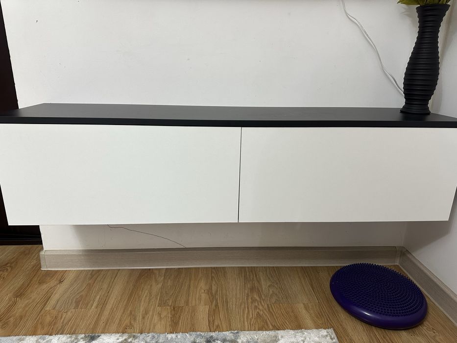 Продам красивую тв тумбу