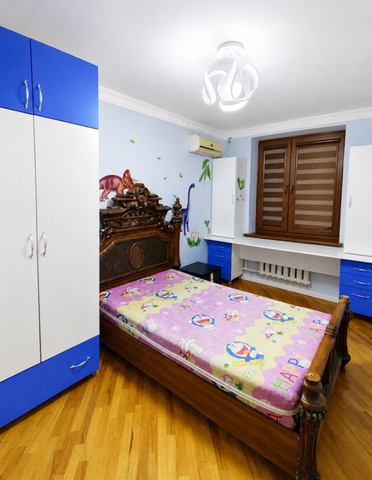 Сдается 4-комн. квартира в центре (ЦУМ, Космонавтов) — 78 м²!