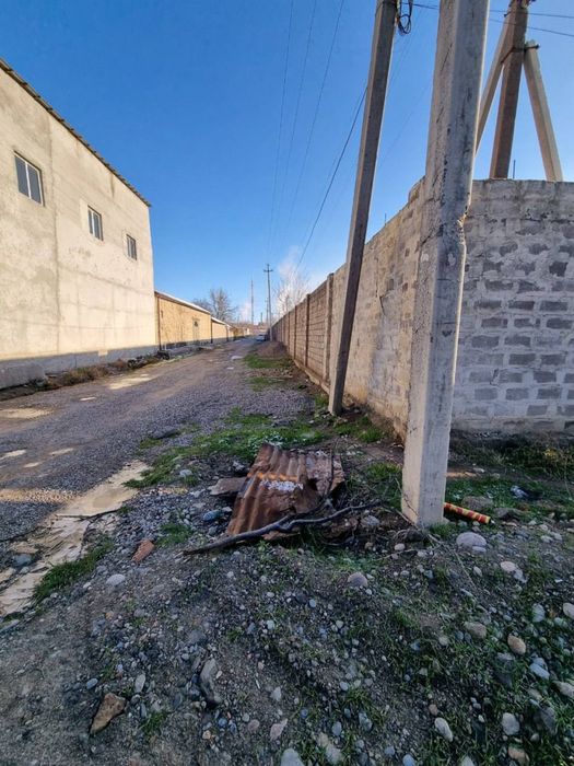 Ер сотилади 143 сутих Чирчик шахар