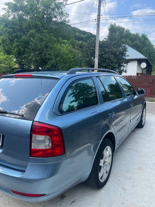 Vand skoda octavia 2 combi 2.0 tdi 140 cp 2011