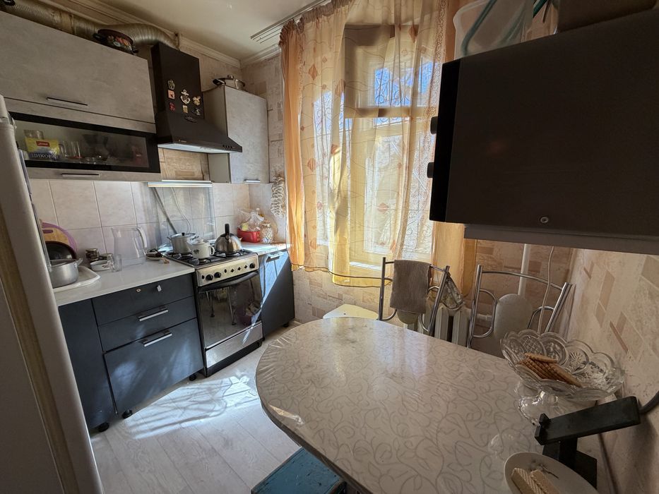 продается 2-х комнатная квартира