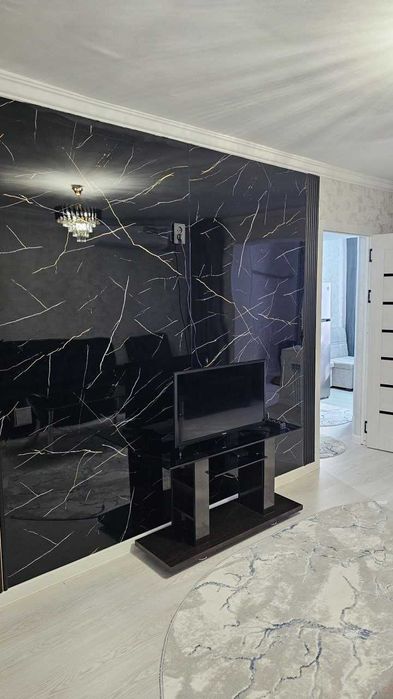 Сдаётся 4-комнатная квартира (переделанная из 3-комнатной)