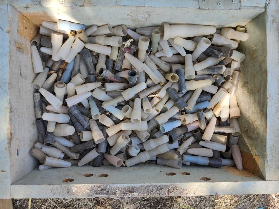 Колпачки пласмассовые электрика