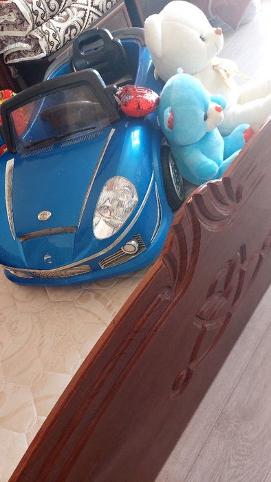 Детская машинка продам