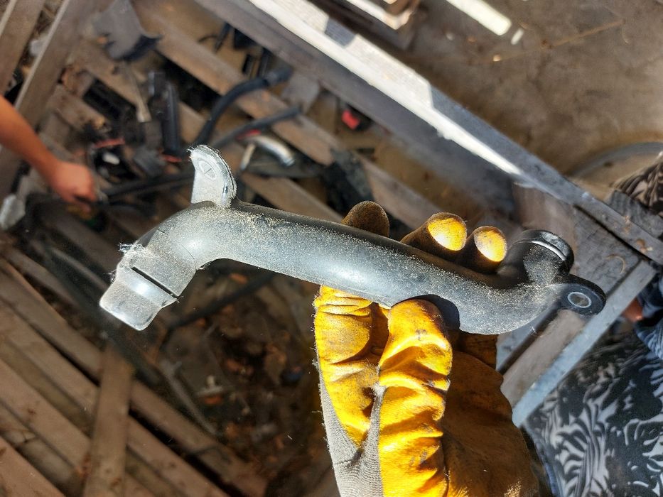 Тръбички антифриз Бмв е60 520д 177кс е61 bmw e60 e61 520d n47