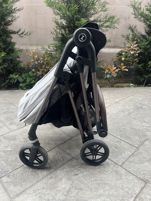 Carucior Cybex Melio Carbon