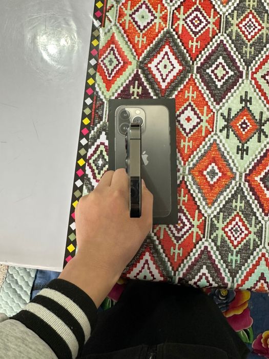 продается Iphone 13Pro