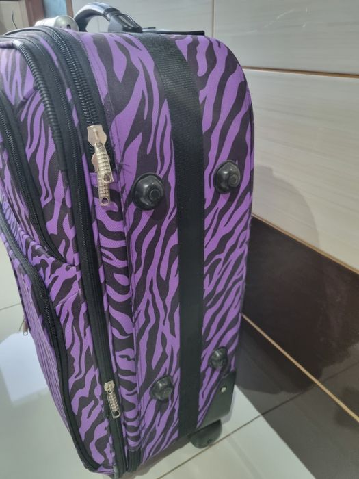 Troler voiaj AeroTravel 65x40x25 material textil rezistent