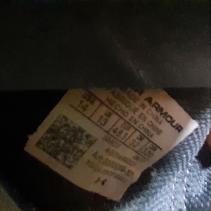 Маратонки  номер 48.5