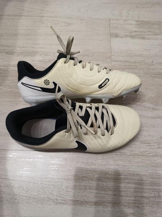 Детски бутонки Nike Legends 10 Academy