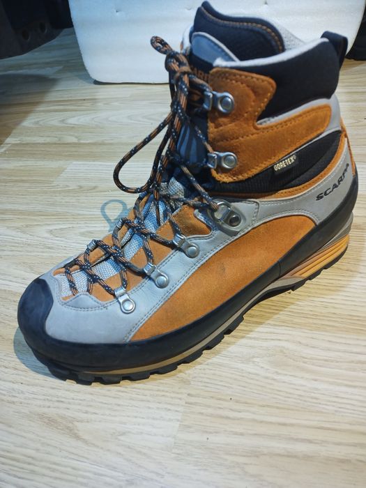 Nr 43,5 Scarpa Triolet Pro GTX  bocanci de munte
