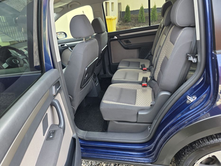 De vânzare vw touran 7locuri cross