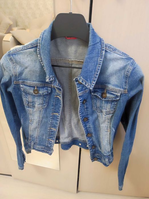 Продам женские вещи