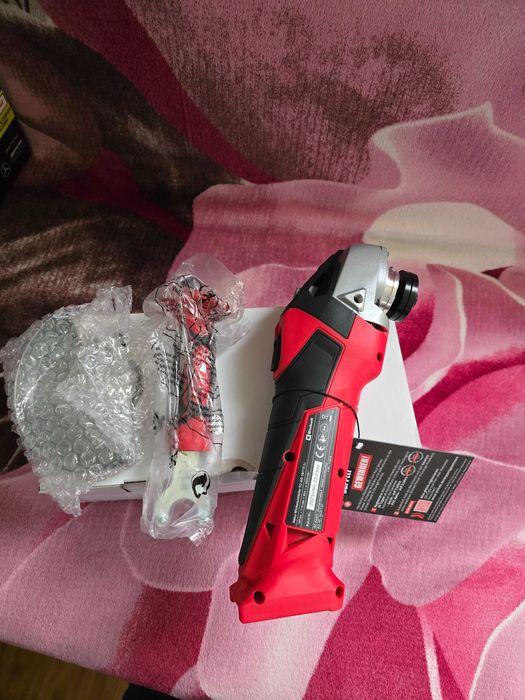 Polizor unghiular pe acumulator Einhell