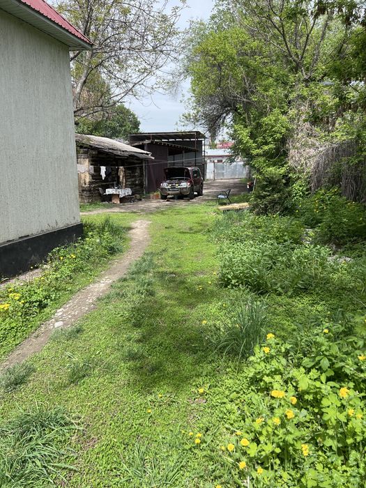 Үй сатылады 2-үй 12 сот 6 сот