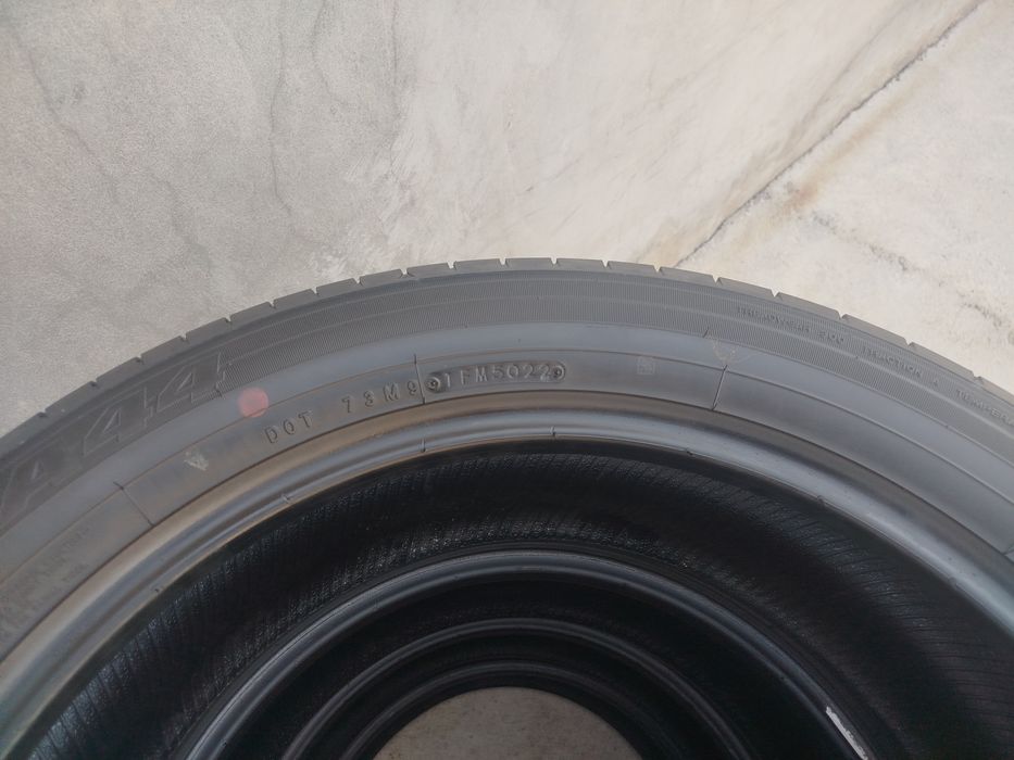 235 55 R20 Shina Toyo