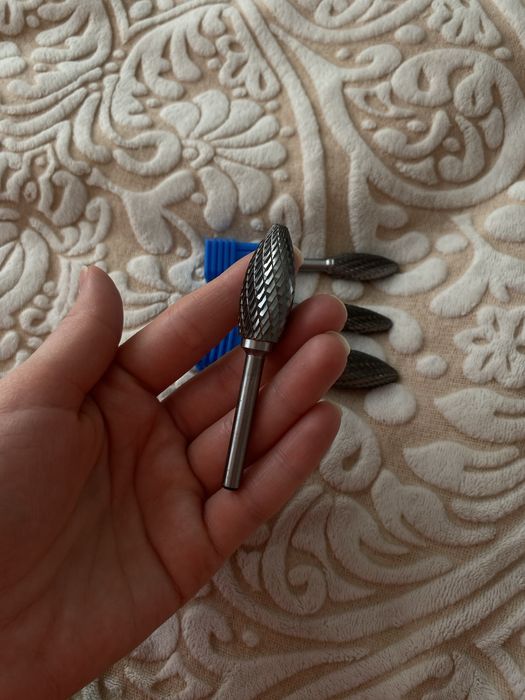 Продам бор-фрезы по металлу