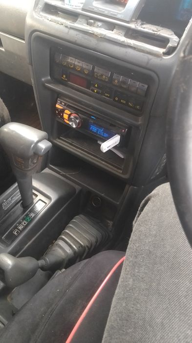 Митсубиси Паджеро объем 2 5