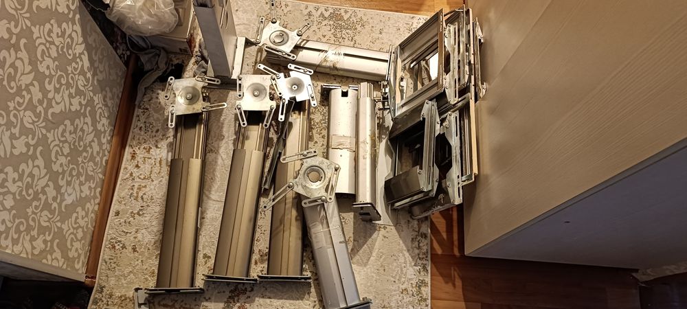 Кронштейны, крепления для проекторов