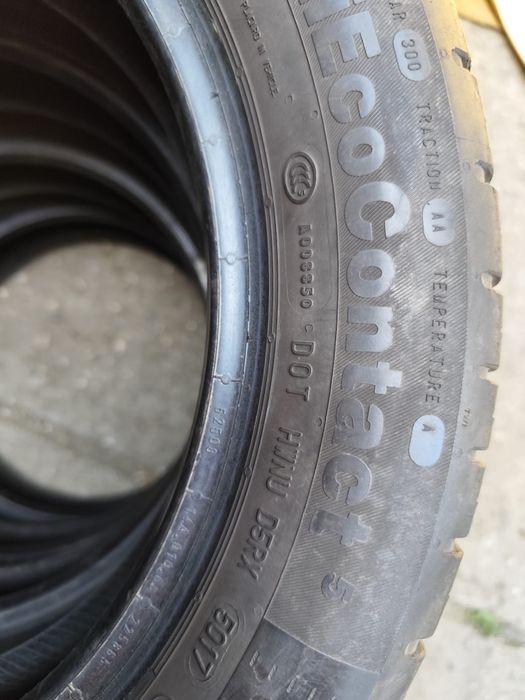 Anvelope 165 60 r15 vara continental