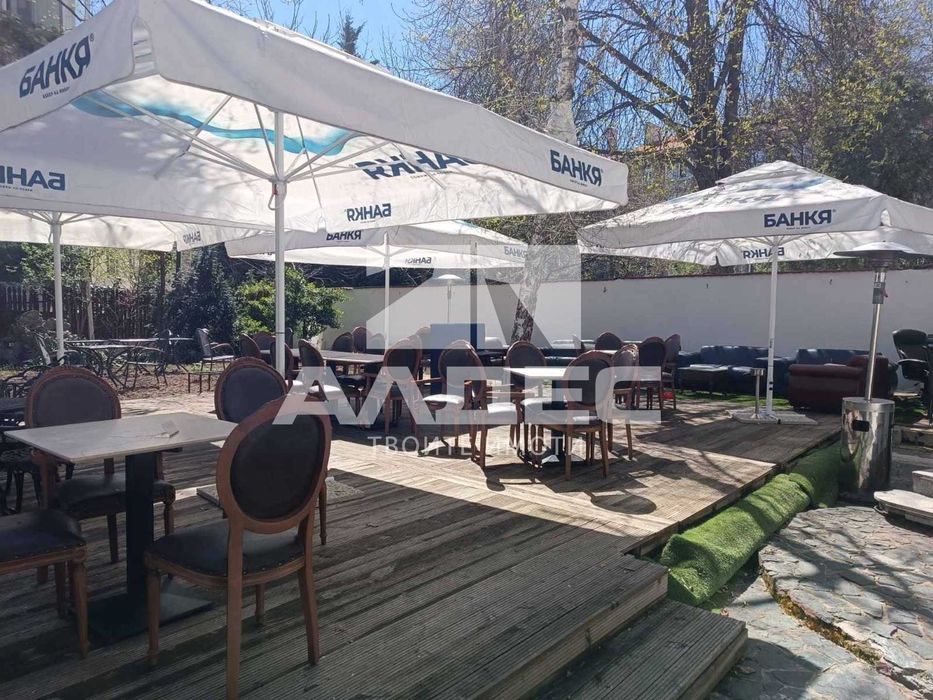 Отдава се под наем заведение на бул. Васил Левски!