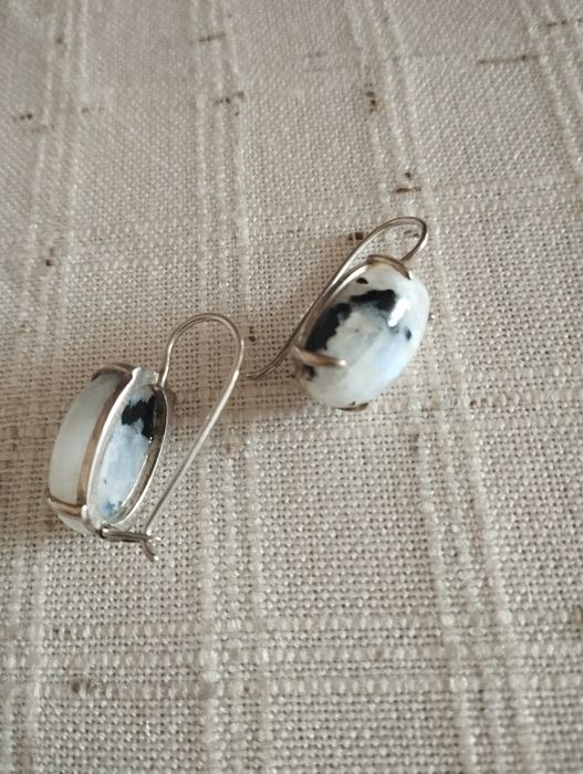 Серьги с адуляром (лунным камнем))