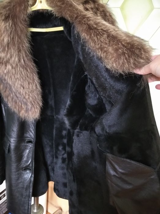 Кожаные куртки женские