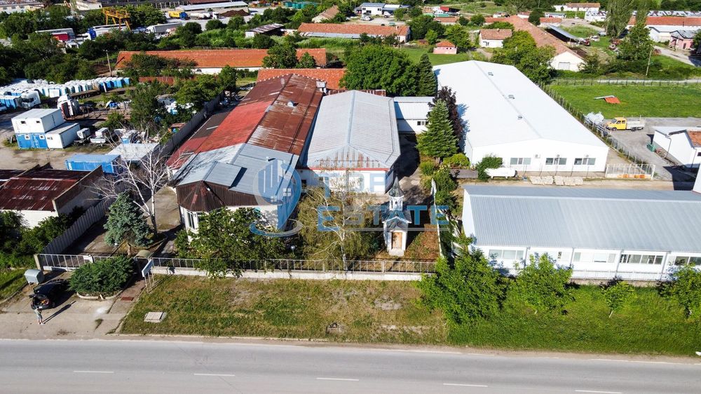 Производствено-административен комплекс в гр. Лясковец, област Велико