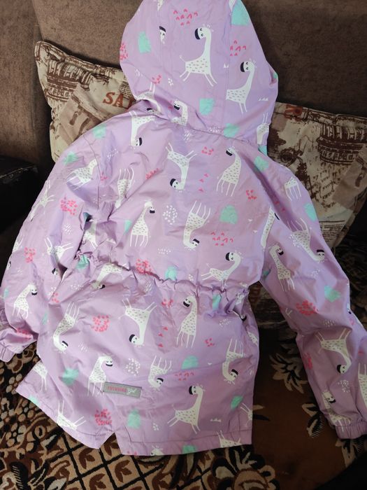 Курточки демисезонные на девочку