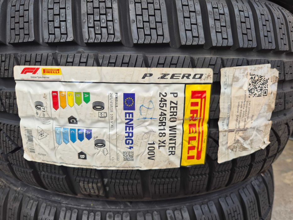 4 Anvelope de IARNA - 245/45/18 100V XL - PIRELLI P-ZERO Winter - NOU - DOT 2021 !