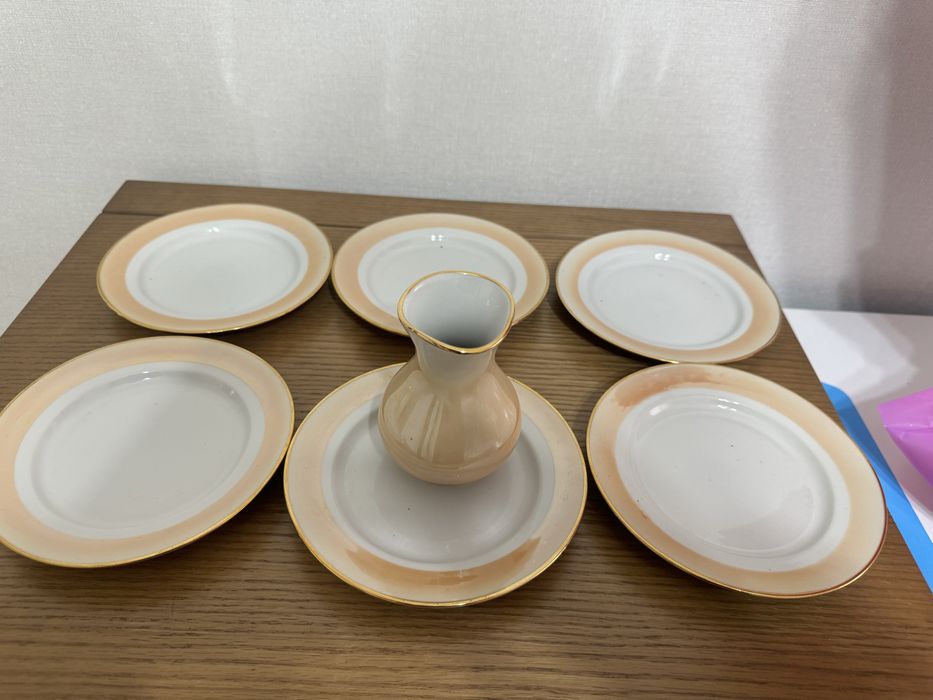 Тарелки СССР и кувшинчик