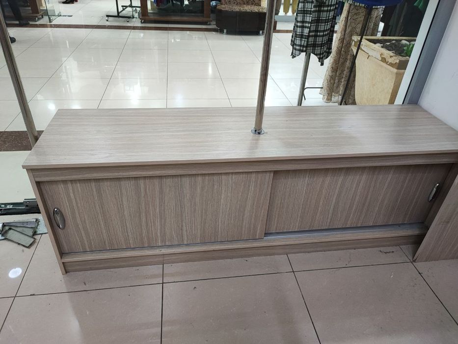 Мебель для магазина