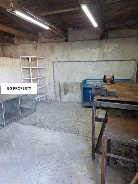 Дава се под наем Склад в София, Илиянци - 300 кв.м за 750 € - Снимка #3