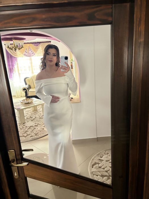Vand rochie cununie marimea S-M