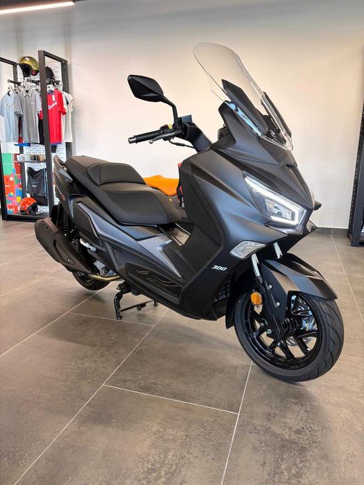 Sym Joymax Z 300 2026 Rate TBI Bank