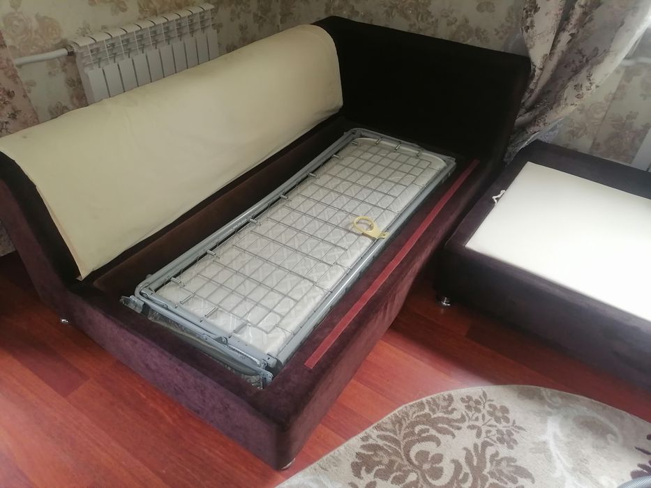 Продам угловой диван