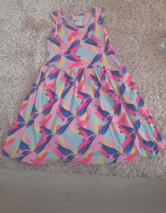 Rochita de fete,Marimea 122-128, 8 ani