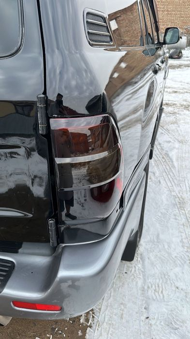 Машина Ландкрузер