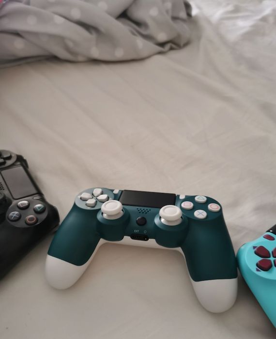 Controller compatibil Play Station 4