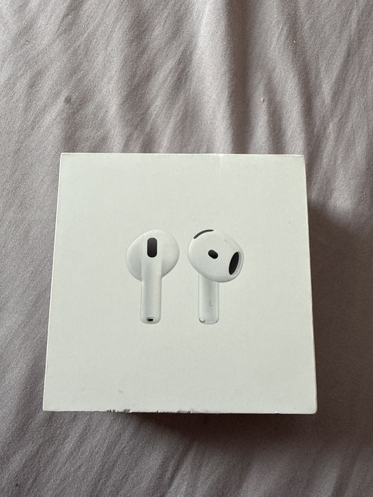Airpods 4 th generation