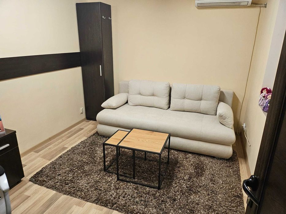 Продава се Тристаен апартамент в Стара Загора, Център - 77 кв.м за 1215 €/кв.м - Снимка #3