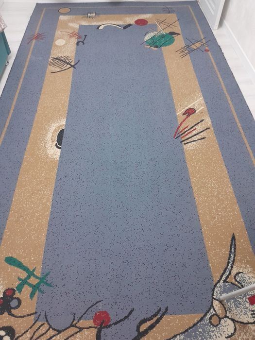 Продаю ковёр 2×4