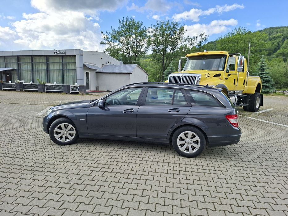 De vânzare Mercedes c compresor