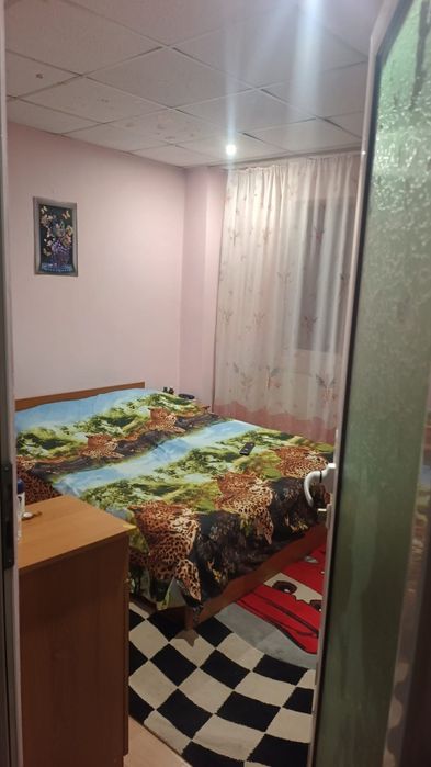 Vând ap. 2 cam Mioveni,etajul 2 zona Piață