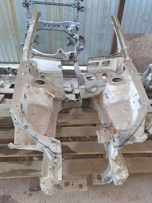 лонжерон Тайота Хайландер