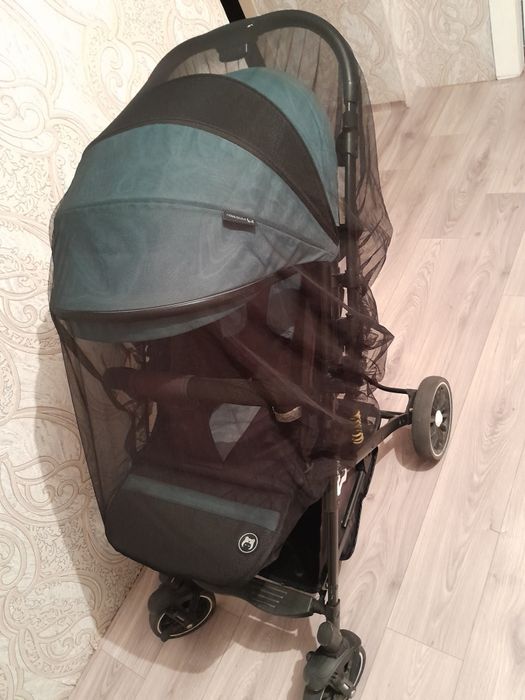 Коляска  прогулочная